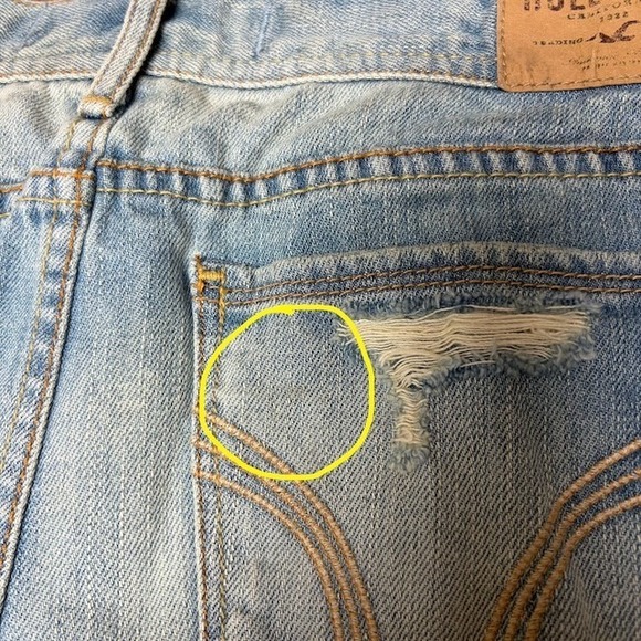 Hollister Womens Y2K Micro Mini Shorts Size 27 Denim Pockets Logo Distressed - Picture 8 of 8